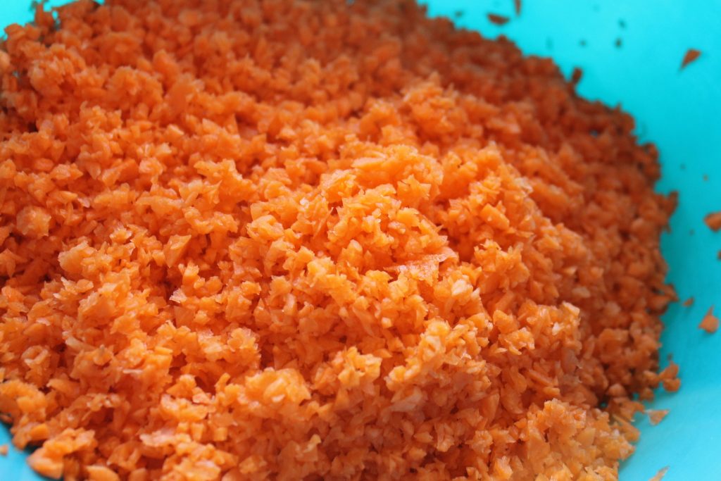 freshly grated carrots