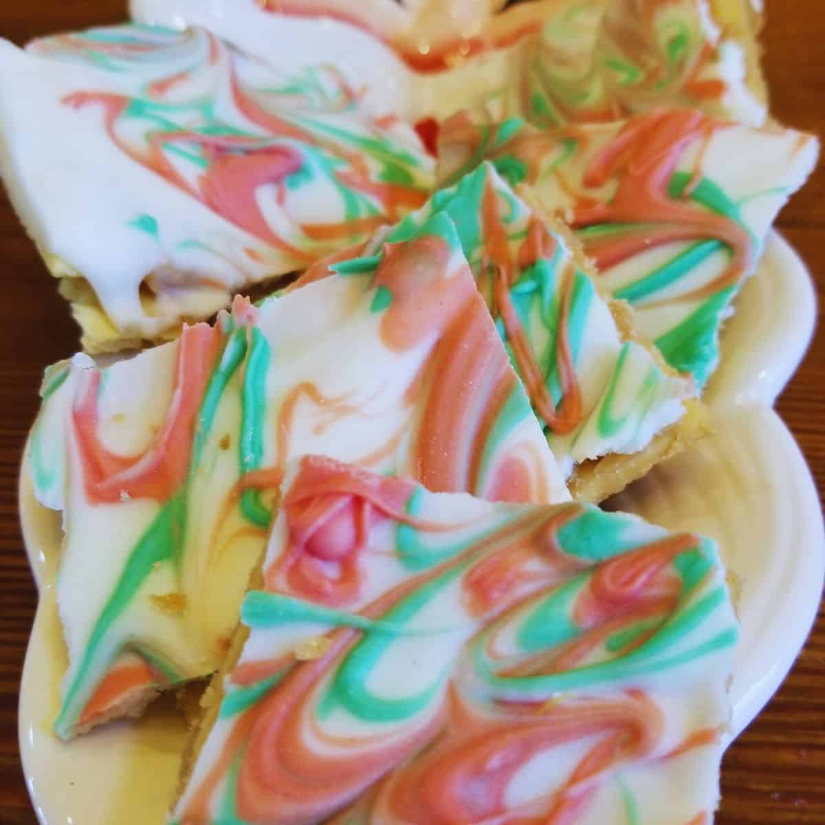 Saltine Cracker Toffee on a Christmas plate.