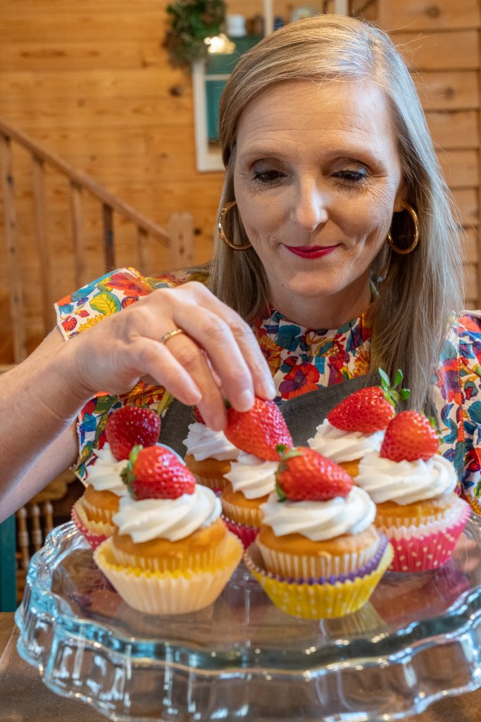 house, lady, and cupcakes